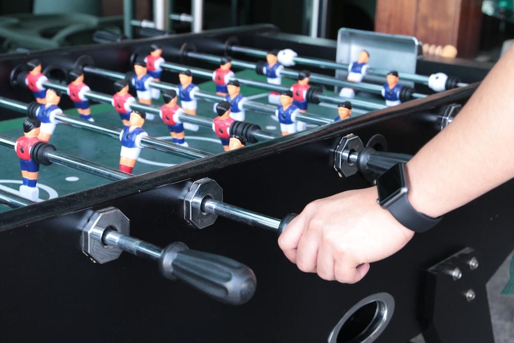 Bay La Sun Hotel And Marina - Emaar King Abdullah Economic City Ngoại thất bức ảnh A table football player